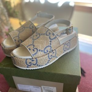 Gucci Rafia Chevron GG Sandals